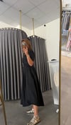 hakim yaka kuş siyah elbise