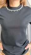 ıpkyl model yaka taş siyah tshirt