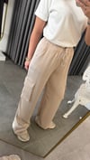 kargo cep krem saten pantolon