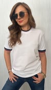 lcst yaka kol biye unısex beyaz tshirt