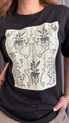 ntwrk model sarmaşık siyah tshirt