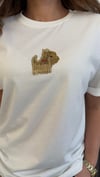 püskül taş beyaz tshirt