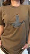 renkli kuş unısex vizon tshirt