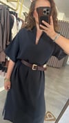 tensel kemerli siyah elbise