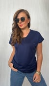 v yaka kuş laci tshirt
