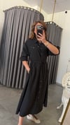 zımba detay siyah elbise