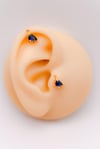 1066 - Cerrrahi Çelik Piercing ( Pirsing ) Damla Taşlı Dinozor Tragus Helix Piercing (1adet)