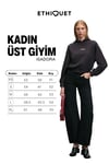 ISADORA Kadın Kapüşonlu Nakış Detaylı Regular Fit Crop Antrasit Sweatshirt