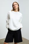 KARIUS Kadın Organik Pamuklu İçi Polarlı Oversize Yuvarlak Yakalı Beyaz Sweatshirt