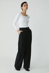 LITZY Kadın Slim Fit Dar Kalıp Düğme Detaylı Kalın Askılı Oyuk Yaka Beyaz Atlet