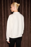 SELFTEN Kadın Yumuşak Kumaşlı Polo Yaka Nakış Detaylı Ekru Sweatshirt