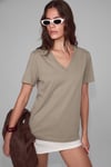 SHEANE Kadın %100 Organik Pamuk Derin V Yakalı Comfort Fit Vizon T-Shirt