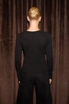 SIMORRE Kadın Kesik Detaylı Vücuda Oturan Nefes Alan Kumaşlı Slim Fit Siyah Bluz