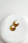 Altın Rengi Akrilik Yarım Ay Küpe (2cm)