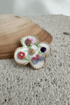 Altın Rengi Kenar Detaylı Çiçek Desenli Broş (3cm)