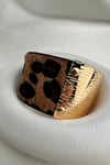 Altın Rengi Metal Detay Leopar Desen Bileklik (22cm)