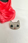 Altın Sarısı Taş Detay Kedi Broş (3cm)