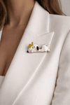 Altın Sarısı Yatan Snoopy Köpek Broş (4cm)