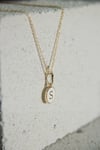 Gold Mineli Harf Kolye