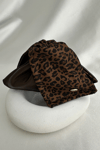 Leopar ve Deri Detay Üçgen Şekil Tasarım Kıskaç Toka (14cm)