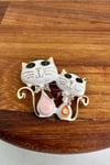 Mineli Taşlı Fiyonk Detay Sevimli İkili Kedi Broş (4cm)