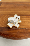 Taşlı Balık Detay Beyaz Mineli Kedi Broş (3cm)