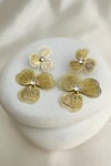 Tel Nokta Tek Taş Detay Yonca Sallantılı Çivili Küpe (6cm) 