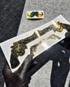 GLD17 Altın Seri Gangsta Motifli Pistol Etiketi Simetrik Dörtlü Set