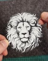 TWT6 Beyaz Çizgi Çalışma Aslan Etiketi Şeffaf Sticker