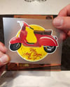 VSP42 Kirmizi Scooter Etiketi