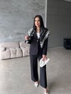 şal aksesuarlı ceket takım siyah