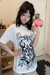 Beyaz Abstract Pattern Gotik Y2K Kısa Kollu Off-Shoulder T-Shirt