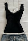 Siyah Dantel Detaylı Fiyonklu Coquette Y2K Askılı Crop
