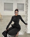 Siyah Parmak Geçirmeli Body Suit