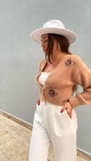 Aplikle Detaylı Pelüş Hırka Camel