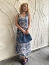 Askısı Büzgülü Desenli Maxi Boy Krep Elbise