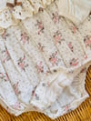 Alisya Çiçekli Çoraplı Romper Set