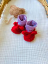 Kırmızı Peluş Ev Botu