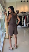 111 KALIN ASKILI ŞORTLU MODAL TAKIM KAHVE