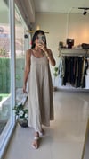 258203 ASKILI ELBİSE BEJ