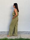 3156 LASTİK ASKILI V YAKA BLUZ PANTOLON YAĞ YEŞİLİ
