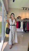 36512 ORJİNAL MODEL KEMERLİ MİDİ KETEN ELBİSE BEJ 