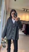 60264 V YAKA ŞARDONLU DÜĞMELİ HIRKA GRİ