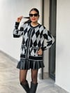 BAKLAVA DESEN SİMLİ HIRKA SİYAH