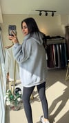 KAPİŞONLU FERMUARLI PAMUK KUMAŞ SWEAT GRİ
