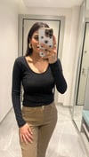KAŞKORSE KUMAŞ U YAKA BLUZ SİYAH
