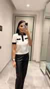 MARKA MODEL KISA KOLLU CEBİ  PATLI KAZAK  BEYAZ