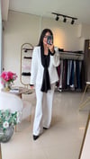 Orijinal Model , Fularlı , Premium Beyaz Takım