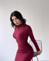 BALIKÇI YAKA MİDİ BOY ESNEK KUMAŞ DRAPE ELBİSE
