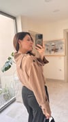 Dik Yaka Düğmeli Gömlek 